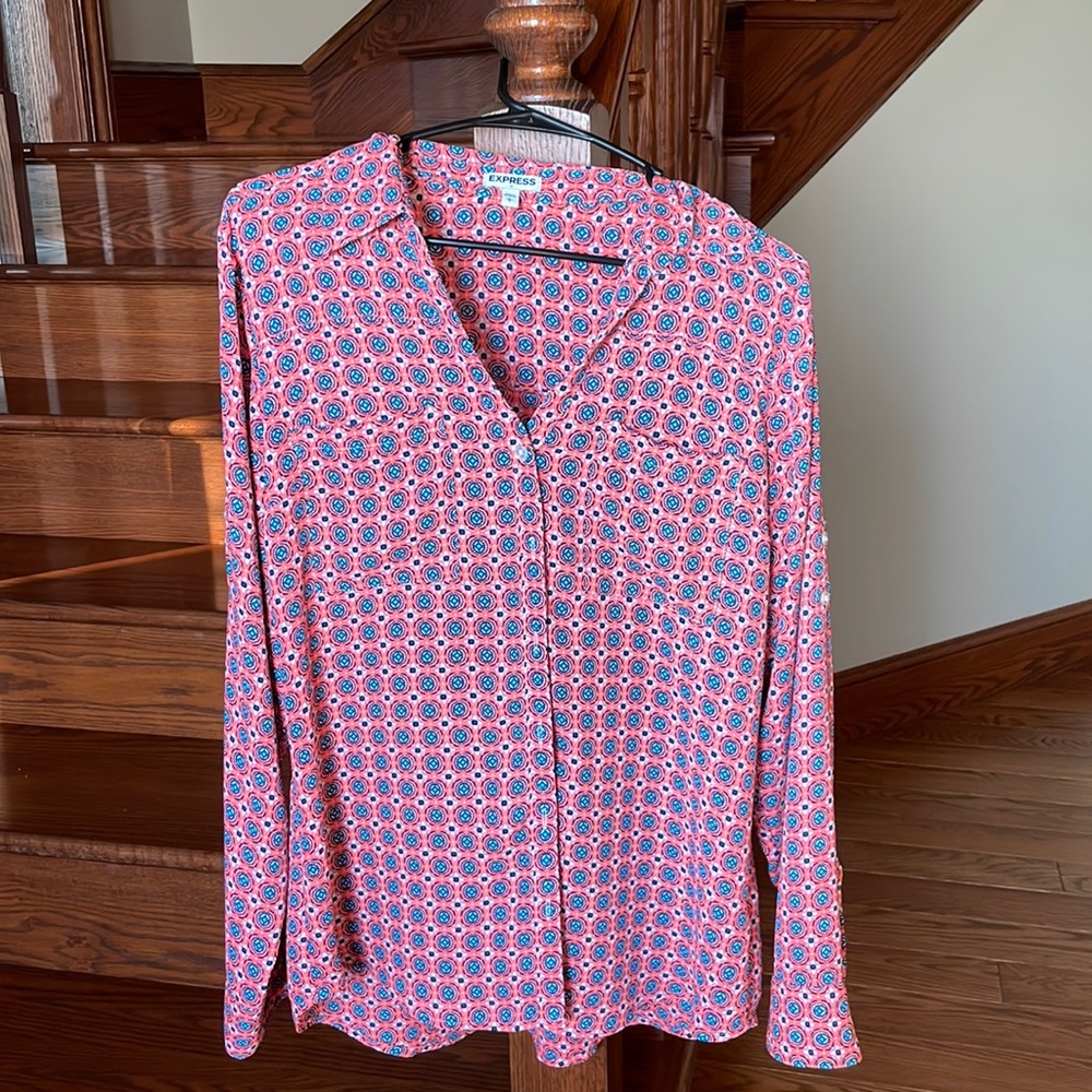 Womens long sleeved Express top size Large